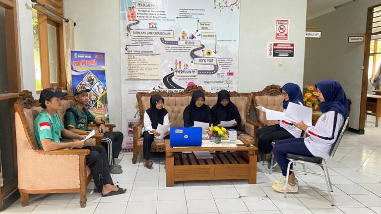 UPT RSBD Pasuruan Dampingi Siswa PKL Bahas Studi Kasus Lapangan