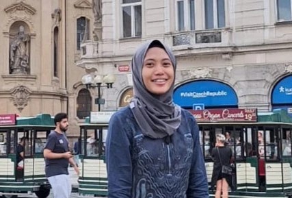 Membaca Fenomena Tarot dari Perspektif Psikologi