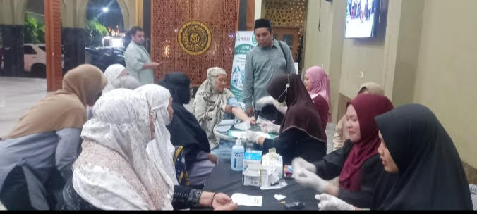 Masjid Jami’ Baitul Muslimin Wiyung Gelar Cek Kesehatan Gratis