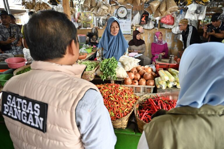 Jelang Ramadhan, Satgas Pangan Sidak Sejumlah Pasar di Banyuwangi 