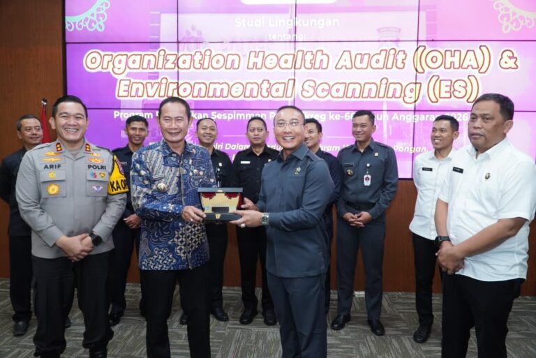 Studi Lingkungan Peserta Didik Sespimmen Dikreg 66 di Lamongan