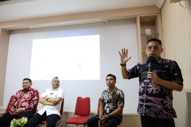 Tuntaskan DTSEN, Pemkot Surabaya Minta 181.867 KK Segera Konfirmasi Mandiri