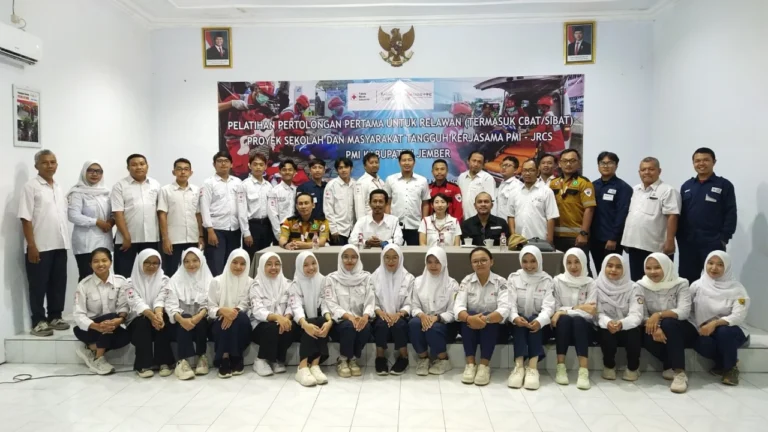 Pelatihan Pertolongan Pertama, PMI Jember Tingkatkan Kapasitas 28 Relawan