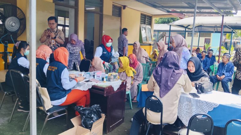 UPT PSTW Jombang Jadi Lokasi Bhakti Sosial DWP RSUD SLG Kediri