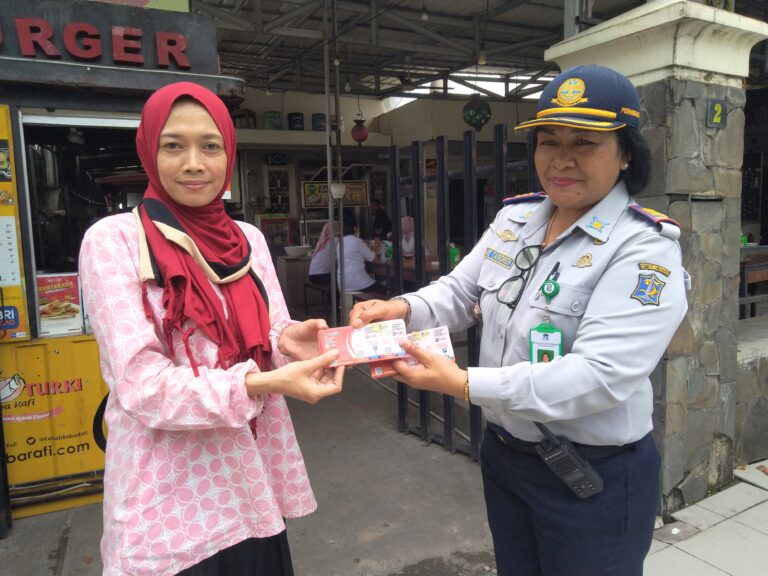 Perkuat Sistem Pembayaran Non-Tunai, Pemkot Surabaya Hadirkan ‘Voucher Parkir Suroboyo’