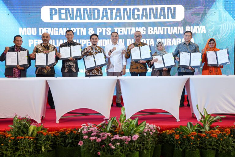 Pemkot Surabaya Gandeng 32 Kampus, Perluas Beasiswa hingga 24 Ribu Mahasiswa