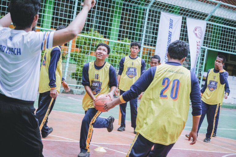 DBL Academy Perkenalkan Basketball Clinic Pertama di Kepulauan Seribu
