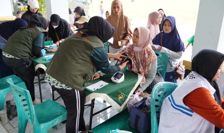 Sambut HUT ke- 80 Persit KCK, Kodim 0813 Bojonegoro Gelar Donor Darah dan Layanan Kesehatan Gratis