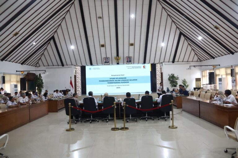 Gandeng UGM, Pemkab Bojonegoro Matangkan Rencana Pembangunan Jalan Lingkar Selatan