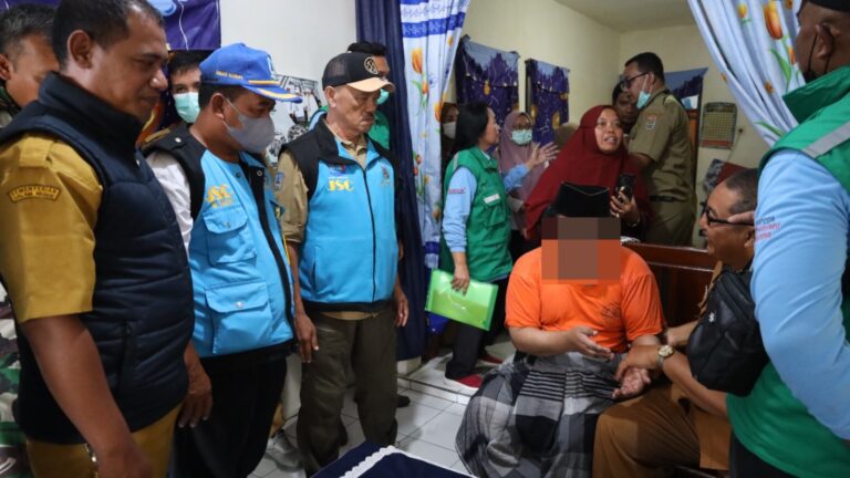 Dinsos Jatim Evakuasi ODGJ Korban Pasung Selama 19 Tahun di Kabupaten Malang