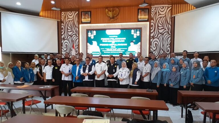 Layanan Posko Pelayanan Kepulangan Pekerja Migran Indonesia (Pmi) Di Counter Helpdesk Terminal 2 Bandara Internasional Juanda