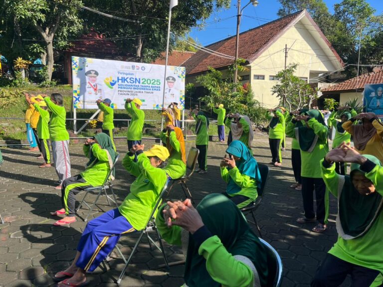 Fasilitasi Senam Ling Tien Kung bagi Lansia di UPT PSTW Pasuruan
