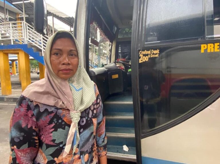 Kehabisan Bekal Seusai Kontrol Medis, Pasien Stoma Asal Probolinggo Difasilitasi Pemulangan oleh Dinsos Jatim