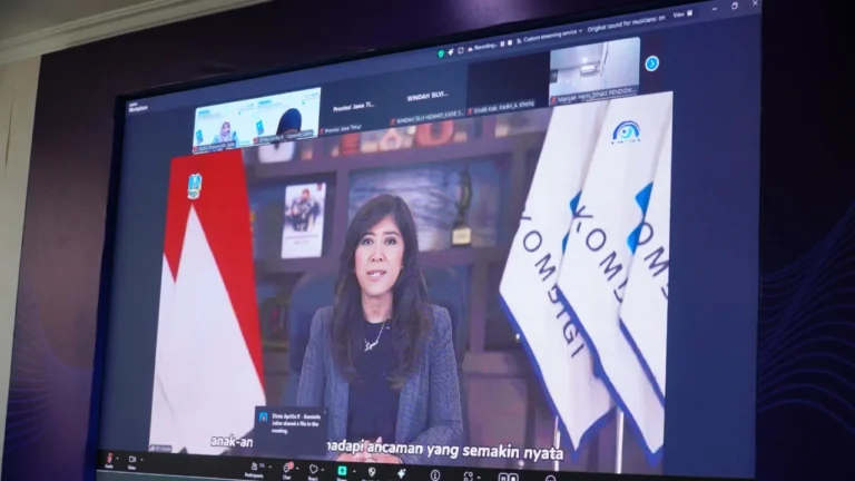 Kominfo Jatim Sosialisasi Permenkomdigi RI Tentang Tata Kelola Penyelenggaraan Sistem Elektronik dalam Pelindungan Anak
