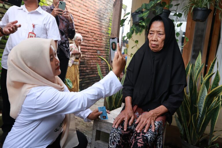 Beberapa Warga Banyuwangi Dinyatakan Tak Layak Terima Bansos , Ini Penyebabnya