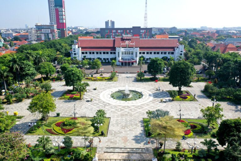 Pemkot Surabaya Terima Penyerahan 18 PSU Perumahan Sepanjang 2025