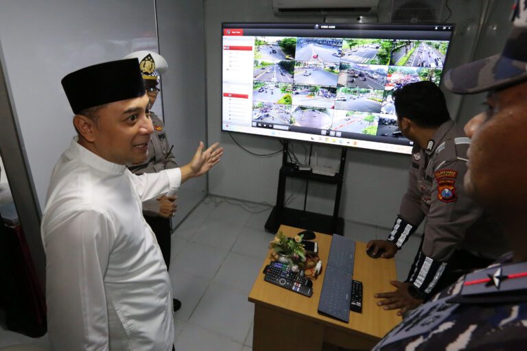 Libatkan Pengusaha, Pemkot Surabaya Perluas Jaringan CCTV di Jalan Protokol