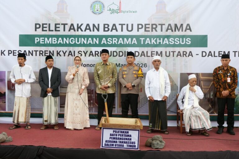 Peletakan Batu Pertama Asrama Takhassus, Lumajang Perkuat Pendidikan Qurani