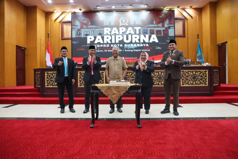 Wujudkan Hunian Layak, Pemkot Surabaya dan DPRD Sahkan Perda Penataan Ruang dan Rusunami