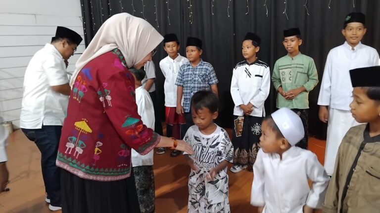 Momentum Nuzulul Qur’an, Pelaku Usaha Lumajang Tebar Kepedulian Sosial