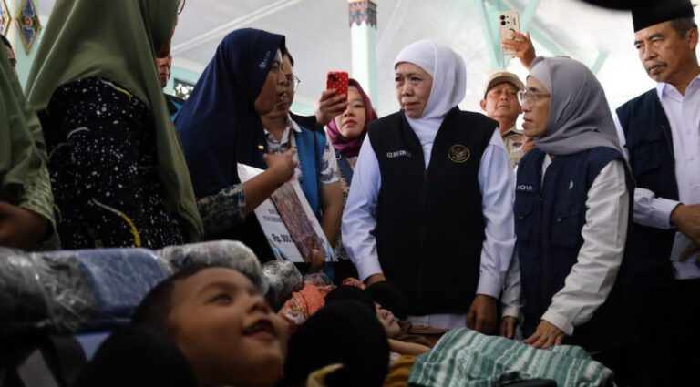 Pemprov Jatim Salurkan Bansos Rp17,4 Miliar di Madiun Raya pada Program Sapa Bansos Amaliah Ramadan