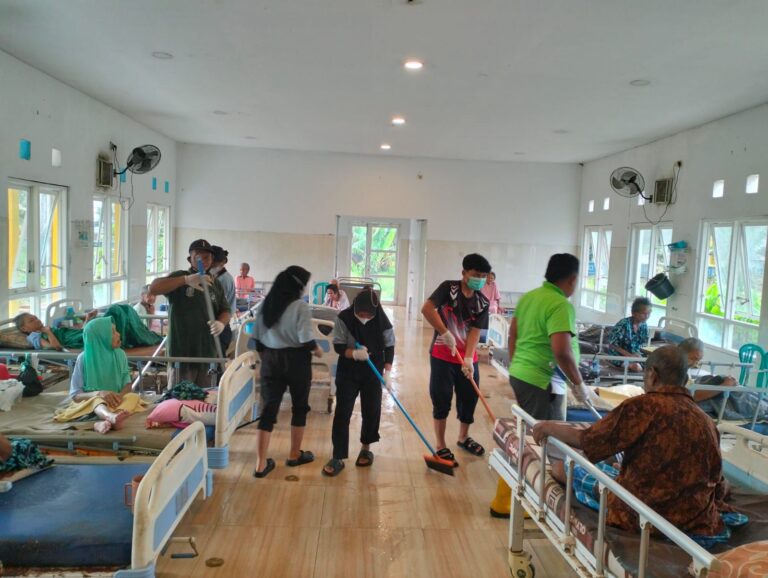 UPT PSTW Jember Tingkatkan Perawatan Lansia di Ruang Perawatan Khusus