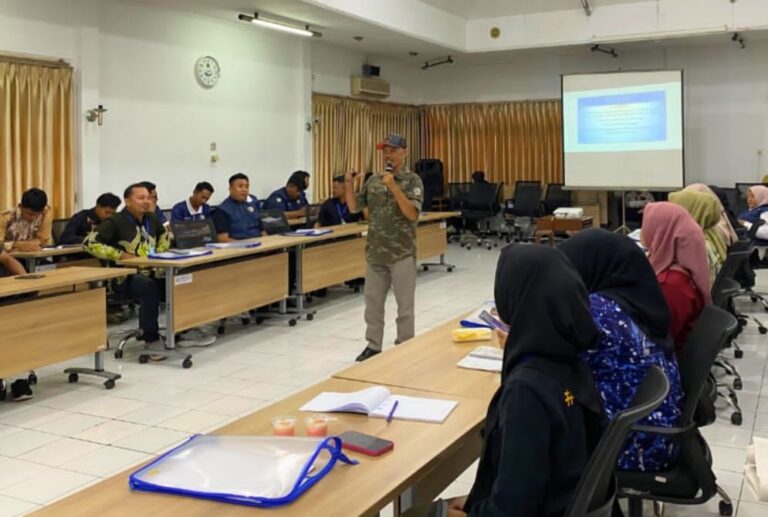 Pemprov Jatim Tingkatkan Kapasitas TKSK untuk Optimalkan Penanganan PMKS di Tingkat Kecamatan