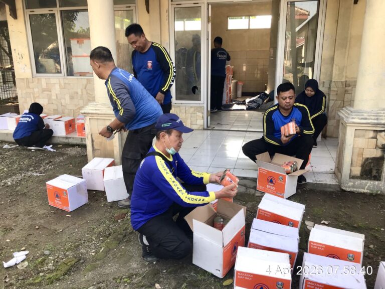 Tagana Kota Madiun Pastikan Kelayakan Bantuan Lewat Pengecekan Masa Kedaluwarsa