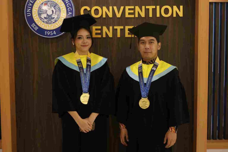 Wisudawan Psikologi Raih Dua Gelar dari UNAIR dan QUT Australia