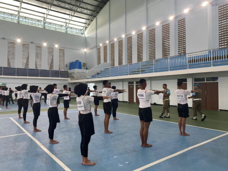 175 Peserta Calon Paskibraka Bojonegoro 2026 Ikuti Tes Parade di Sport Center