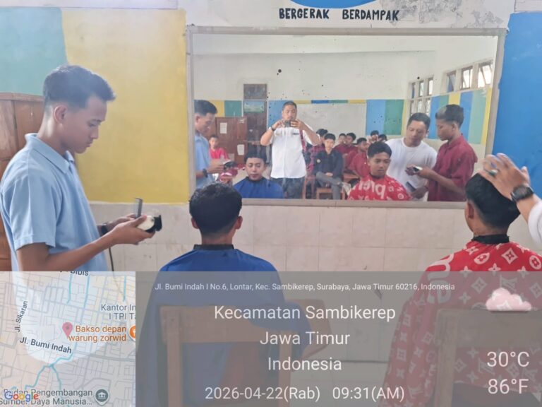 Lima Siswa SRMA 21 Surabaya Ikuti Pelatihan Barbershop, Bekal Keterampilan dan Wirausaha