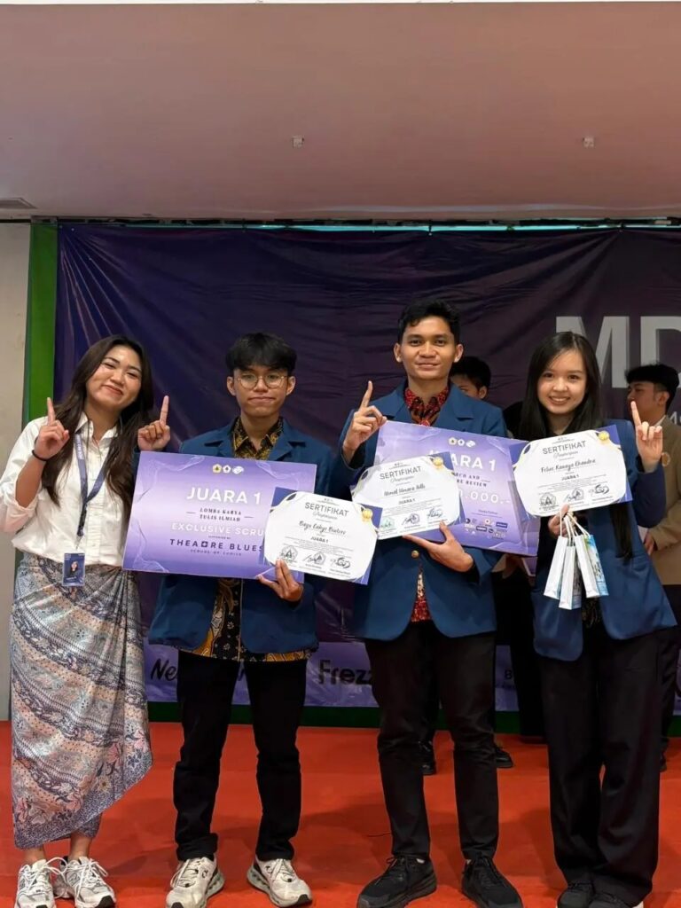 Raih Juara Satu, Mahasiswa FKG UNAIR Gagas Inovasi Oral Exercise untuk Lansia