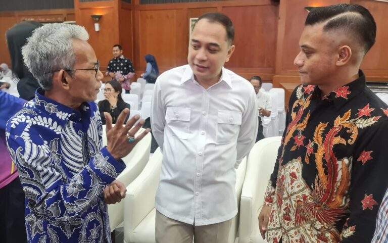 Gaspol! Eri Cahyadi Perintahkan Bangun Sirkuit Grasstrack & Motocross Demi Porprov 2027 Surabaya