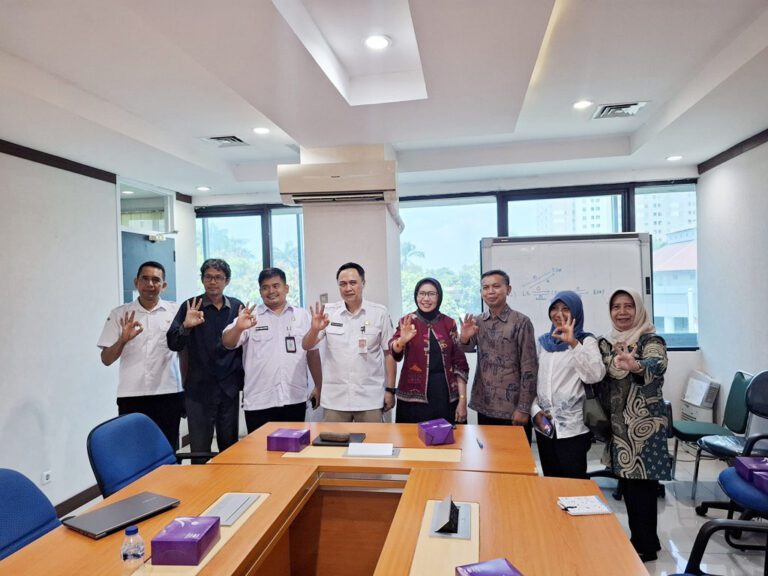 Dari Sumber ke Akhir, Lumajang Bangun Sistem Pengelolaan Sampah Terpadu
