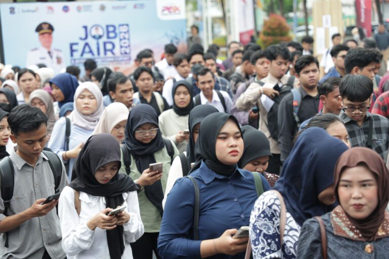 Surabaya Industrial and Labour Festival 2026, Targetkan Transaksi Ekspor 100 Juta USD dan Serap Ribuan Tenaga Kerja