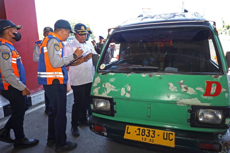 Razia Lyn Surabaya, 11 Unit Digembok di Joyoboyo