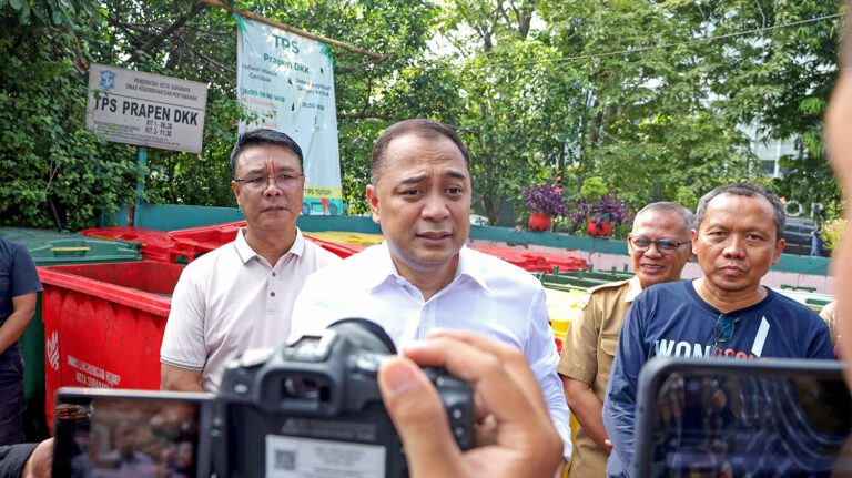 Sistem Pengelolaan Sampah Surabaya Makin Tertata, Wali Kota Eri Minta Tongbin TPS Dihitung Lebih Presisi