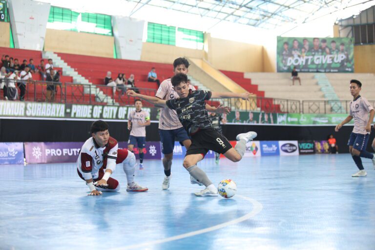 PFL 2025/26: Mengamuk di Babak Kedua, Cosmo JNE Cukur Moncongbulo FC 6-0