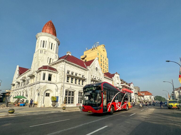 Rekayasa Lalu Lintas Diterapkan Saat Syuting Film Zona Merah di Kota Lama Surabaya
