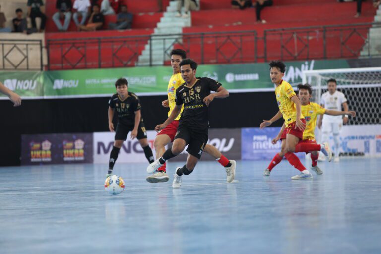 PFL 2025/26: Pertahanan Baja, Laga Sengit Cosmo JNE dan Fafage Banua Berakhir Tanpa Gol 0-0