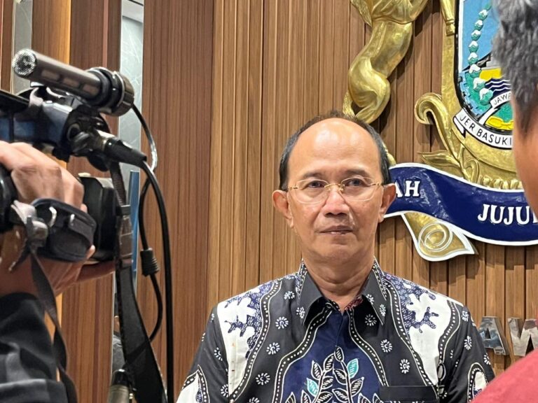 Kenaikan Dolar Mulai Memakan Korban, Kadin Jatim Minta Pemerintah Realokasi Anggaran KDMP