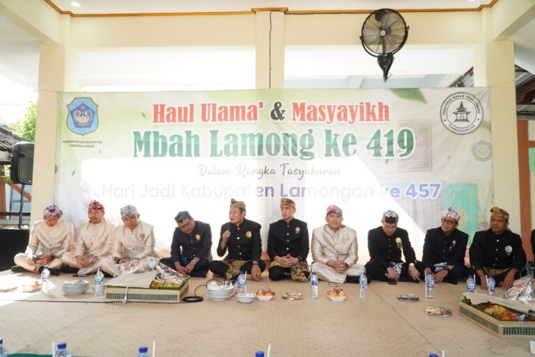 Kenang Sejarah, Awali Rangkaian Puncak HJL 457 dengan Ziarah Leluhur