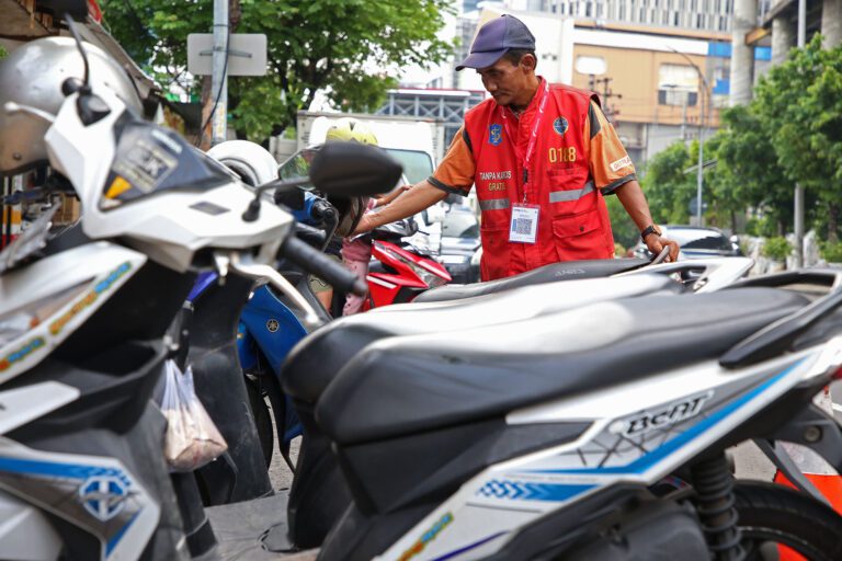 Tarif Parkir Cuma Rp733 Selama HKJS 2026, Surabaya Perluas Layanan Digital di Puluhan Titik Strategis