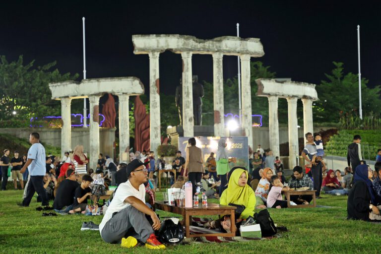 Cari Suasana Baru Akhir Pekan, Senja Budaya 2026 Hadirkan Ludruk, Kuliner Jadul, hingga Live Music di Tugu Pahlawan