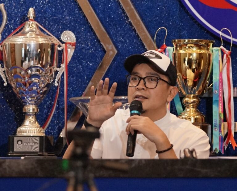 Arema FC Kantongi Lisensi Klub 2026: Yusrinal Tegaskan Komitmen Profesionalisme di 5 Aspek Utama