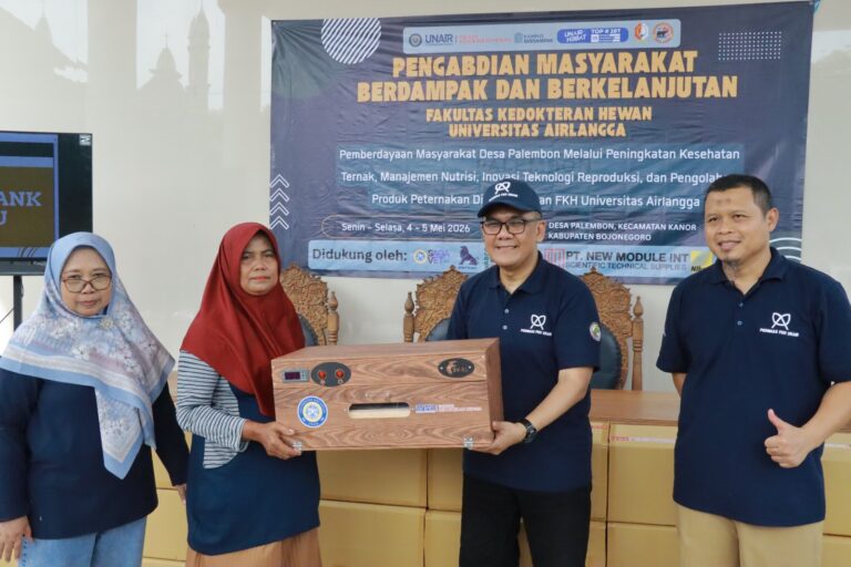 Monitoring Berkelanjutan, FKH UNAIR Tingkatkan Pembekalan dan Dukungan Fasilitas bagi Peternak Desa Palembon