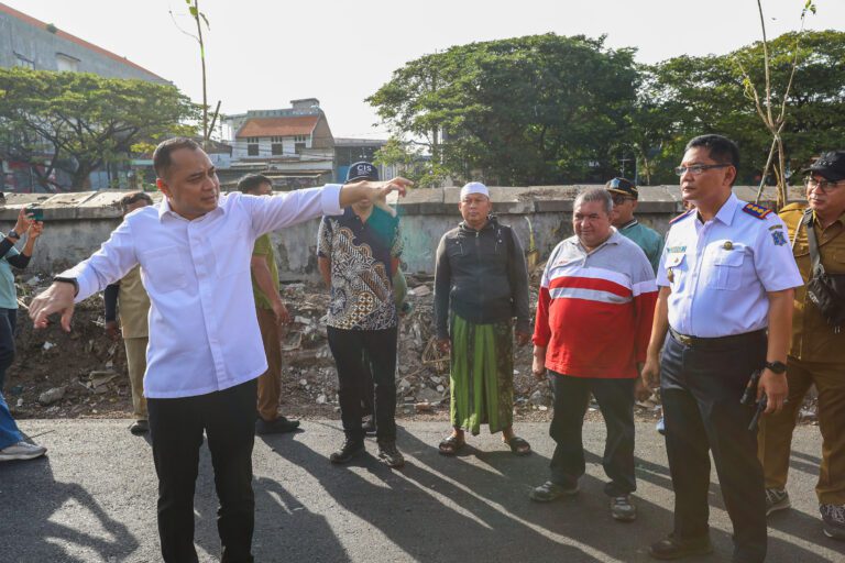Cegah Parkir-Balap Liar, Pemkot Surabaya Siapkan Pos Keamanan dan Speed Trap di Jalan Kali Tebu