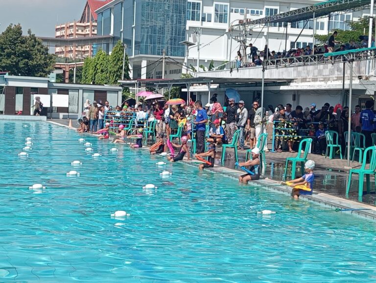 TGSA Fun Swimming Jadi Magnet! 483 Atlet Muda Padati Swimming Vol.1 Surabaya