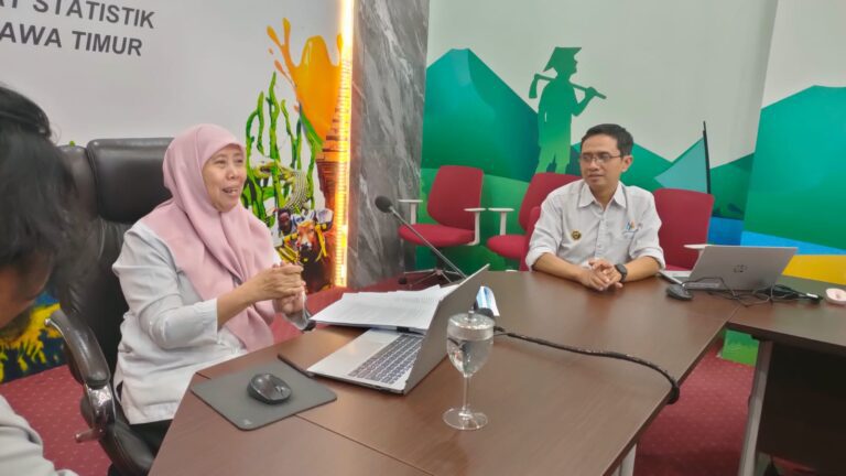 Ekonomi Jatim Tumbuh, Tapi Pengangguran Sarjana Tertinggi