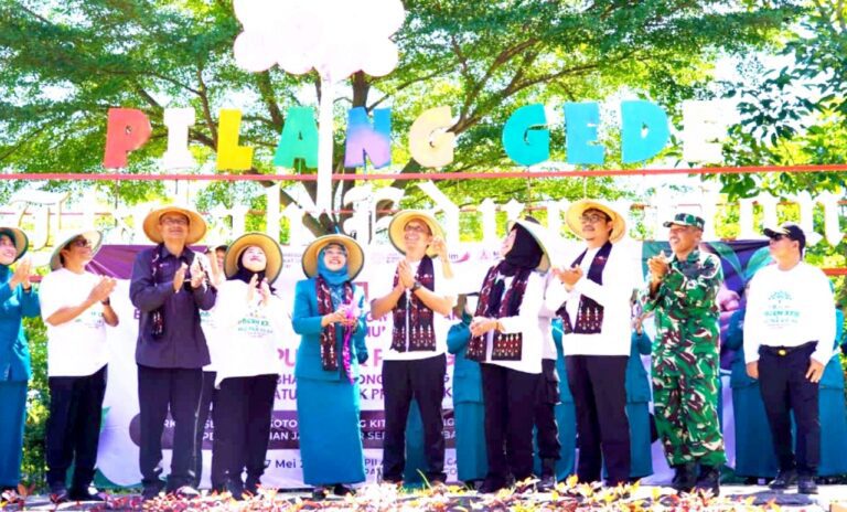 Semangat gotong royong kembali digaungkan di Kabupaten Bojonegoro.